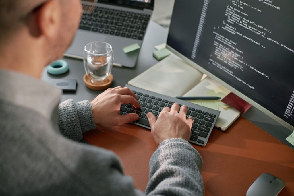 How to Build an Asynchronous Communication Skills Resume That Gets You Hired. The Open Source Cheat Code