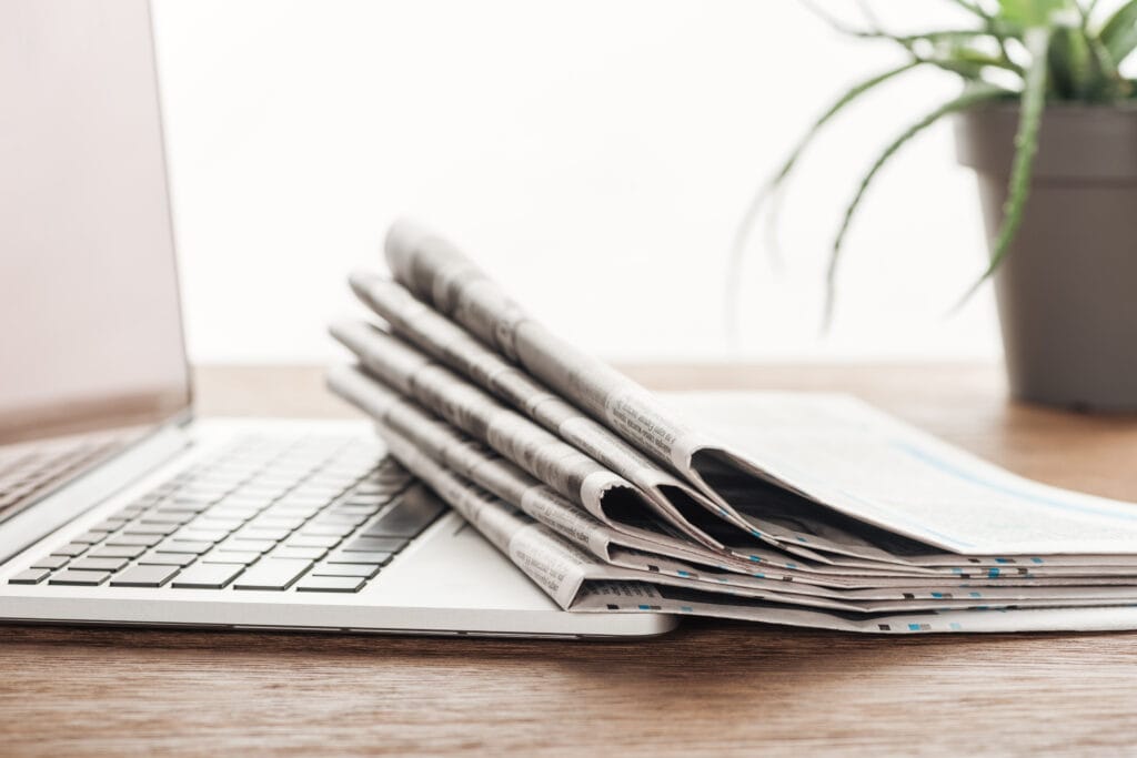 The Power of Niche Developer Newsletters. How to Find Remote Tech Jobs Before They Hit LinkedIn
