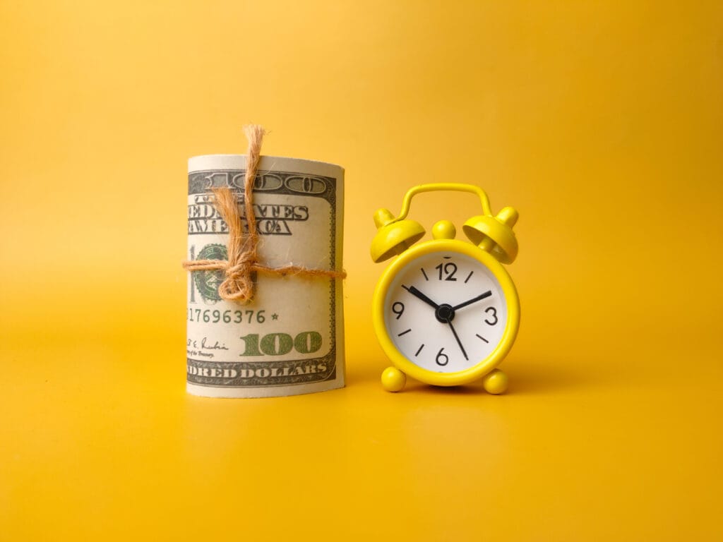 The Hourly Rate Trap. Remote Tech Contract Negotiation: Hourly Rate vs Fixed Project Pricing