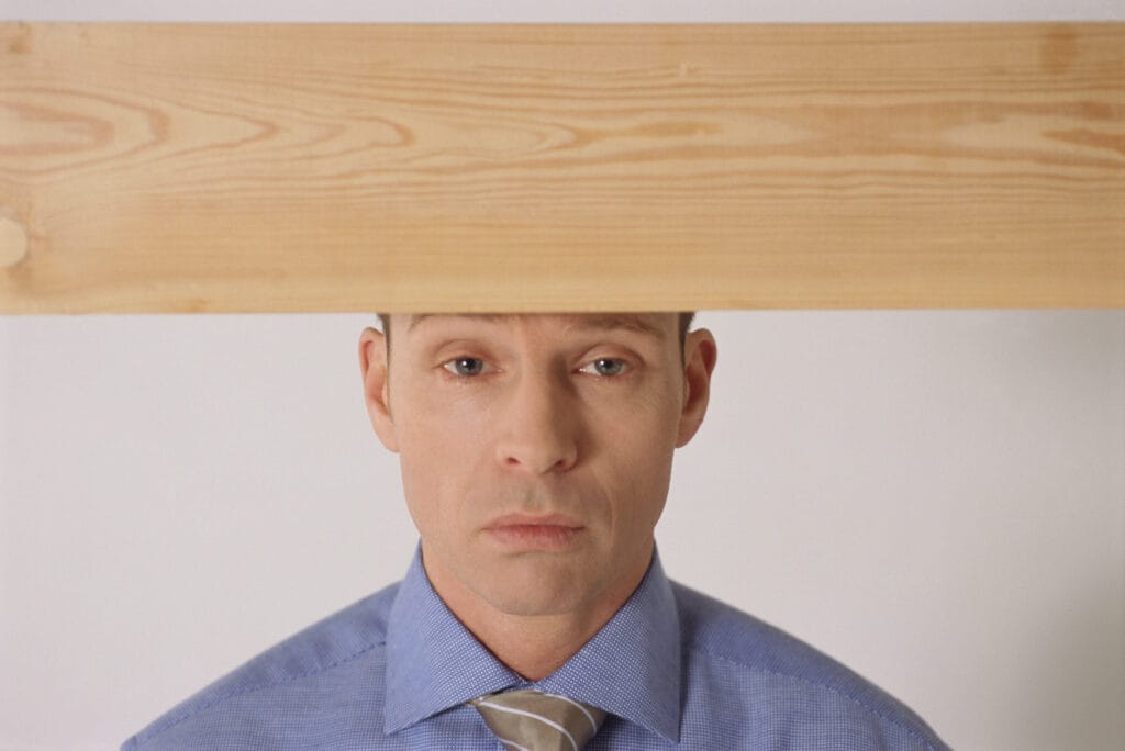 The Structural Differences Between 1099 and W-2 Contracts for Remote Tech Workers. The W-2 Employee: The Illusion of Total Security