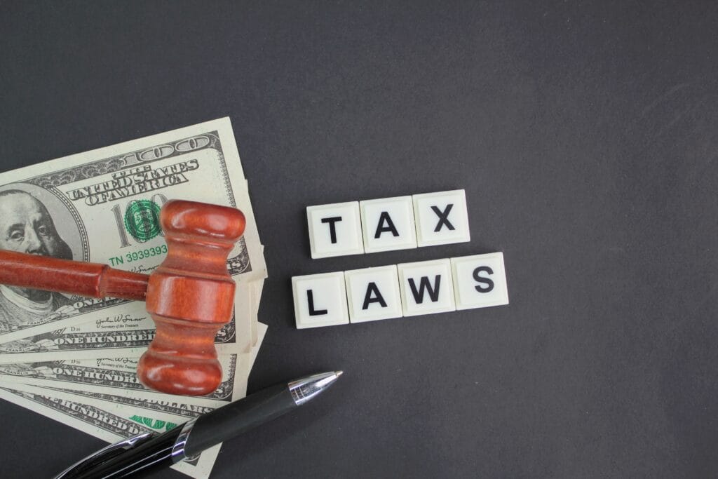 The Structural Differences Between 1099 and W-2 Contracts for Remote Tech Workers. The IRS Common Law Rules and Misclassification